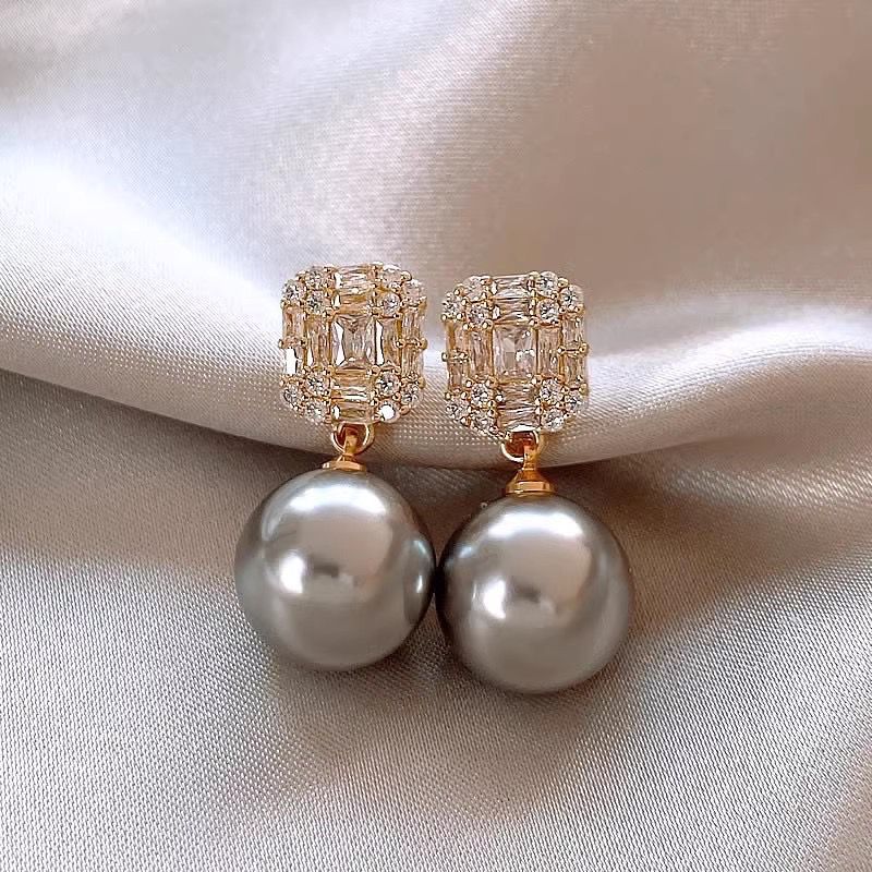 Buy Earrings Online in India | Stylish Earrings for Women & Girls | Korean, Daily Wear, Party Wear, Budget & Premium Jewellery | Oora by Zivya