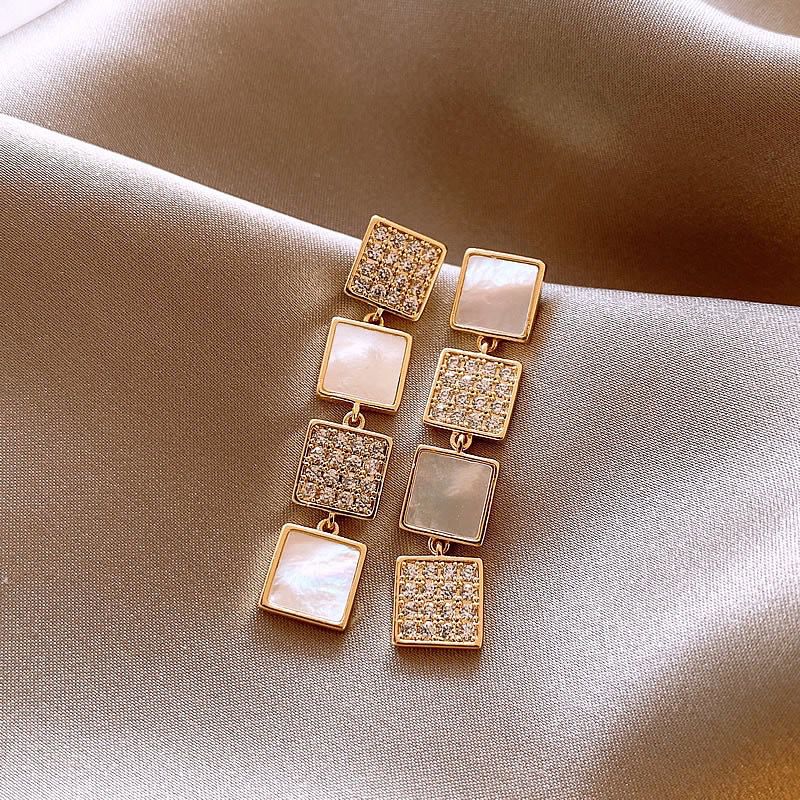 square drop earrings |Trendy Korean Style Earrings for Women | Gold Plated Fashion Earrings | Lightweight Party Wear Jewellery| earring (Copy)