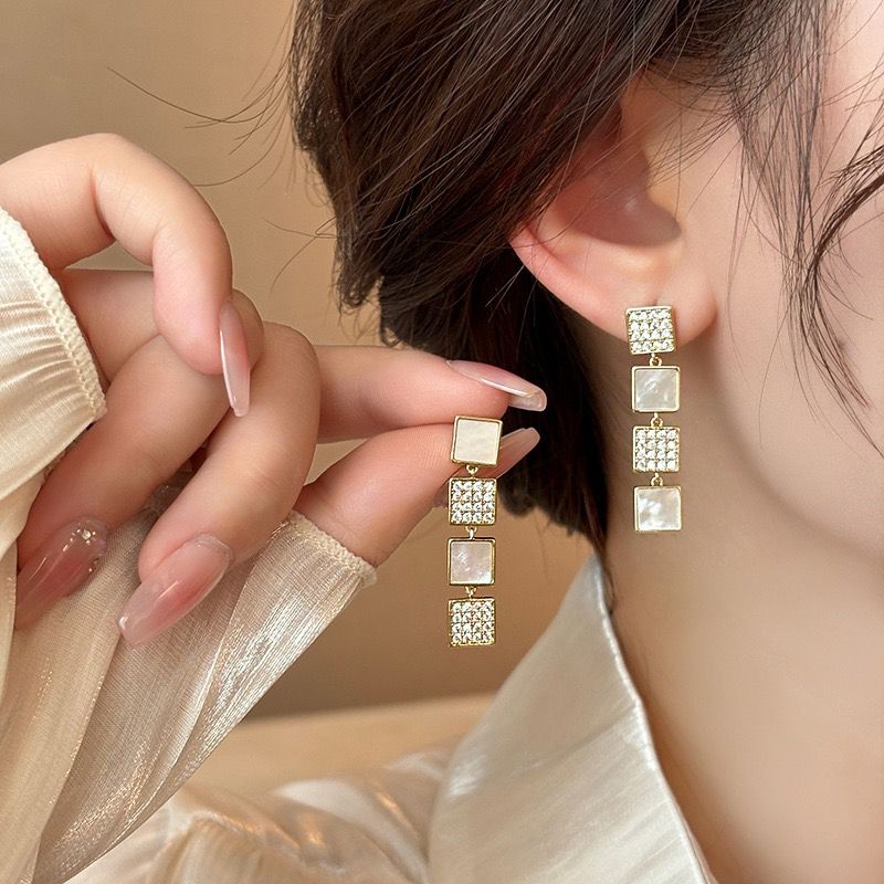 square drop earrings |Trendy Korean Style Earrings for Women | Gold Plated Fashion Earrings | Lightweight Party Wear Jewellery| earring (Copy)