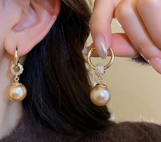 Trendy Earrings for Women & Girls | Korean, Statement, Stud,  Hoop & Party Wear Earrings Online