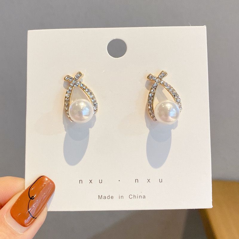 Trendy purple Earrings for Women & Girls | Korean, Statement, Stud,  Hoop & Party Wear Earrings Online